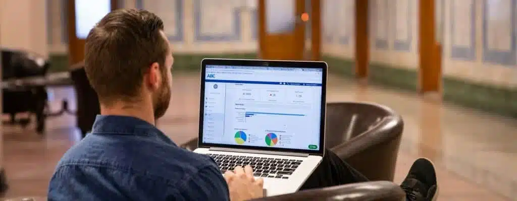 Automated sales process: 5 ways to power sales automation with Vendasta (Updated 2023)