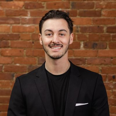Headshot of Co-founder and CEO of First Gen Marketing Rich Burner