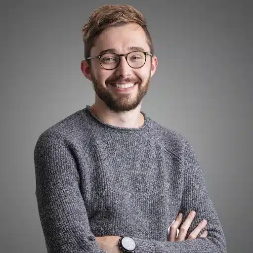 Sam Underwood, Ecommerce SEO Consultant. Digital marketing trends: Metaverse & AR/VR technology.